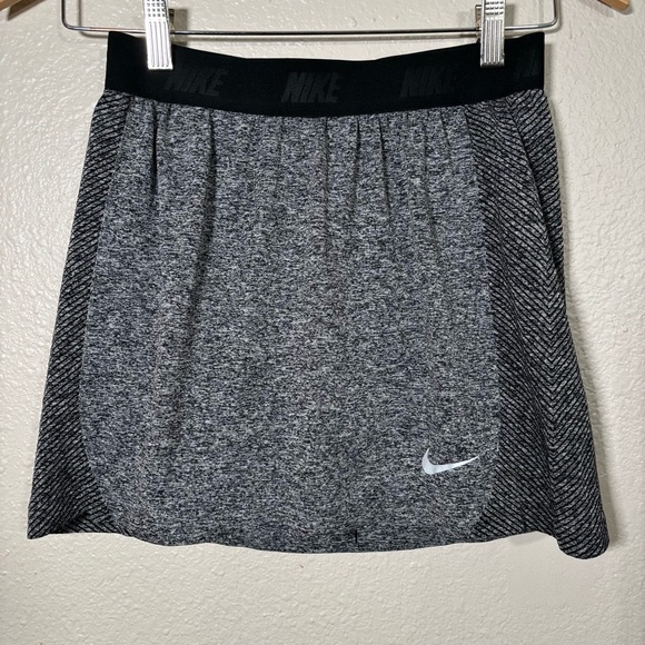 Nike Pants - Nike Dri Fit Stretch Mini Skort Skirt Size Small Heathered Gray Tight Spandex